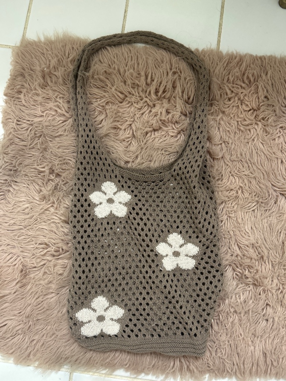 Crochet tote bag